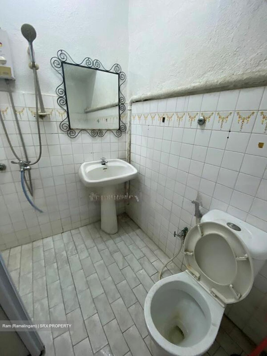 Sembawang Hills Estate (D20), Terrace #460167901